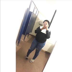 Meet your Posher, Monae